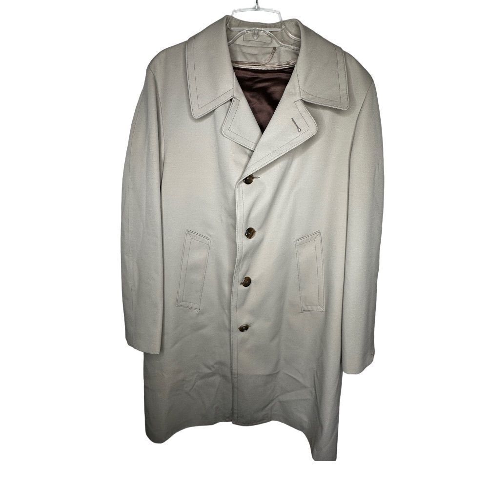 Vintage JC Penney Trench Coat With Removable Lining‎